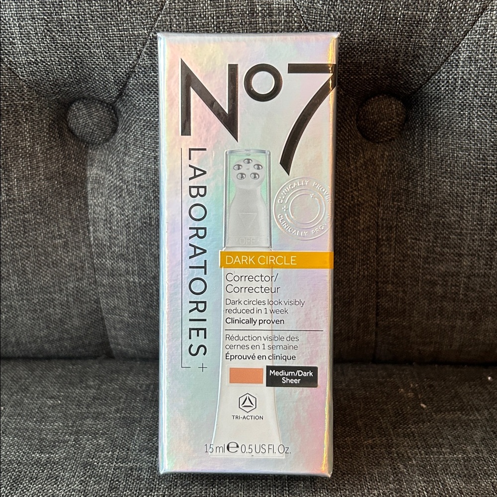 NEW 🆕 No7 Dark Circle Corrector Medium/Dark Sheer / Factory sealed